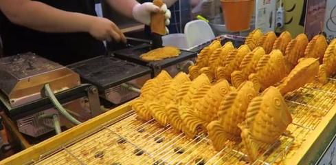 街頭鯛魚燒進階版,組合冰淇淋的神奇搭配,又冰又脆,你有吃過?